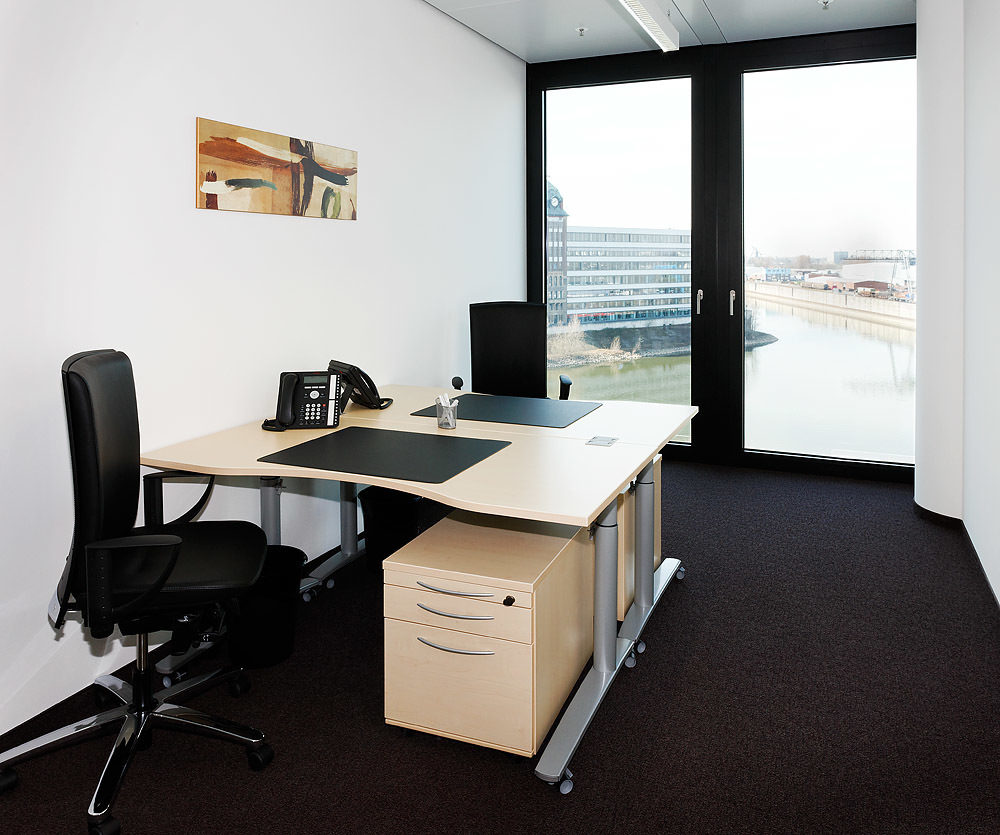 Ihr Privatbüro für 3-4 Personen - Düsseldorf Hafenspitze Medienhafen