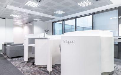 Lavora da uno spazio di lavoro professionale vicino a te.