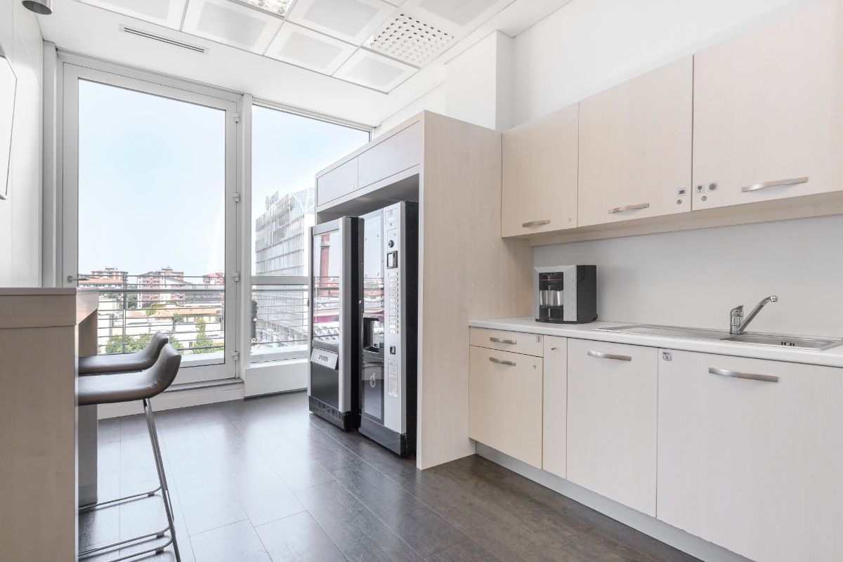 Lavora a modo tuo in un ufficio dedicato per 5