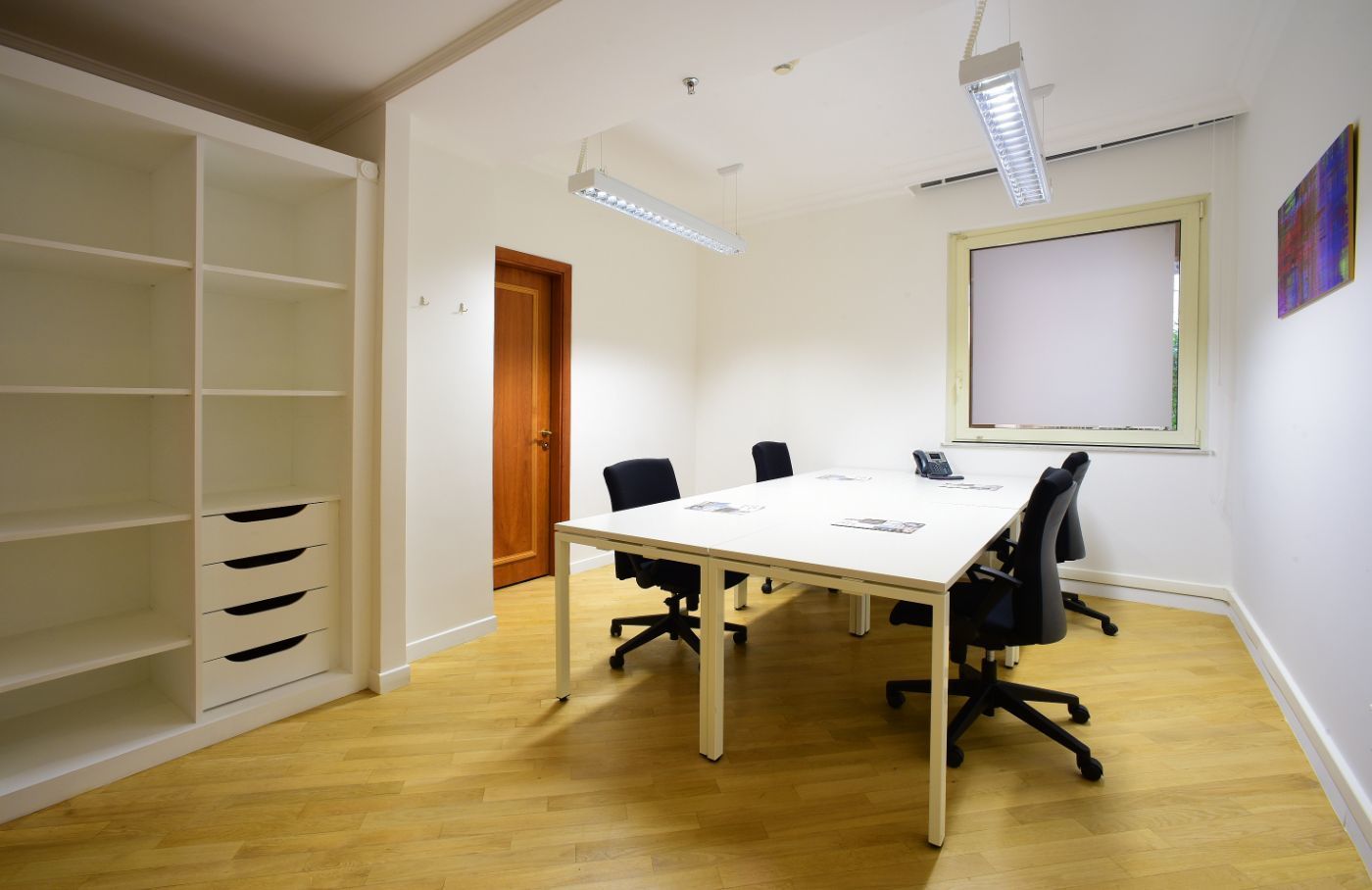 Lavora a modo tuo in un ufficio dedicato per 3 Lavora a modo tuo in un ufficio dedicato per 3