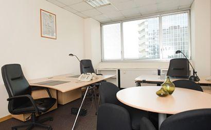 Lavora a modo tuo in un ufficio dedicato per 3 Lavora a modo tuo in un ufficio dedicato per 3