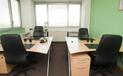 Lavora a modo tuo in un ufficio dedicato per 3 Lavora a modo tuo in un ufficio dedicato per 3