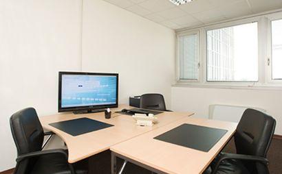 Lavora a modo tuo in un ufficio dedicato per 3 Lavora a modo tuo in un ufficio dedicato per 3