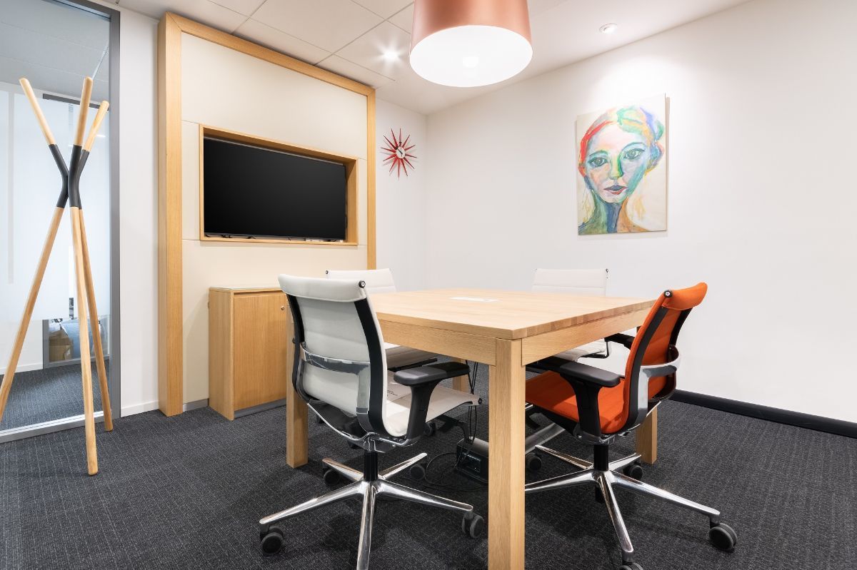 Lavora a modo tuo in un ufficio dedicato per 5