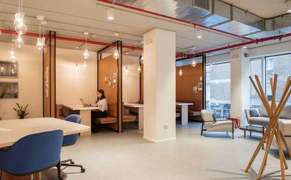 Tutti i vantaggi del coworking con una scrivania dedicata Tutti i vantaggi del coworking con una scrivania dedicata