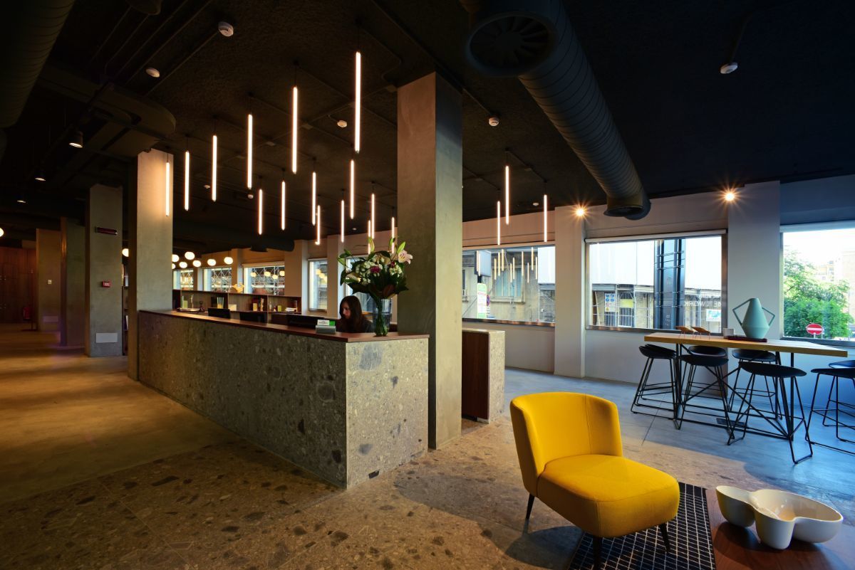 Un ambiente di lavoro su misura per 5