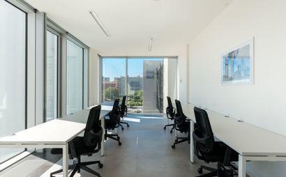 Lavora a modo tuo in un ufficio dedicato per 5