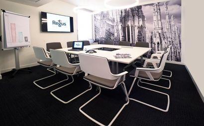 Uffici arredati pronti all'uso pensati per team in crescita (fino a 10 persone).