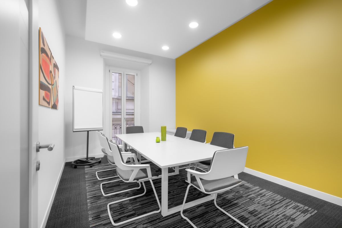 Lavora a modo tuo in un ufficio dedicato per 5