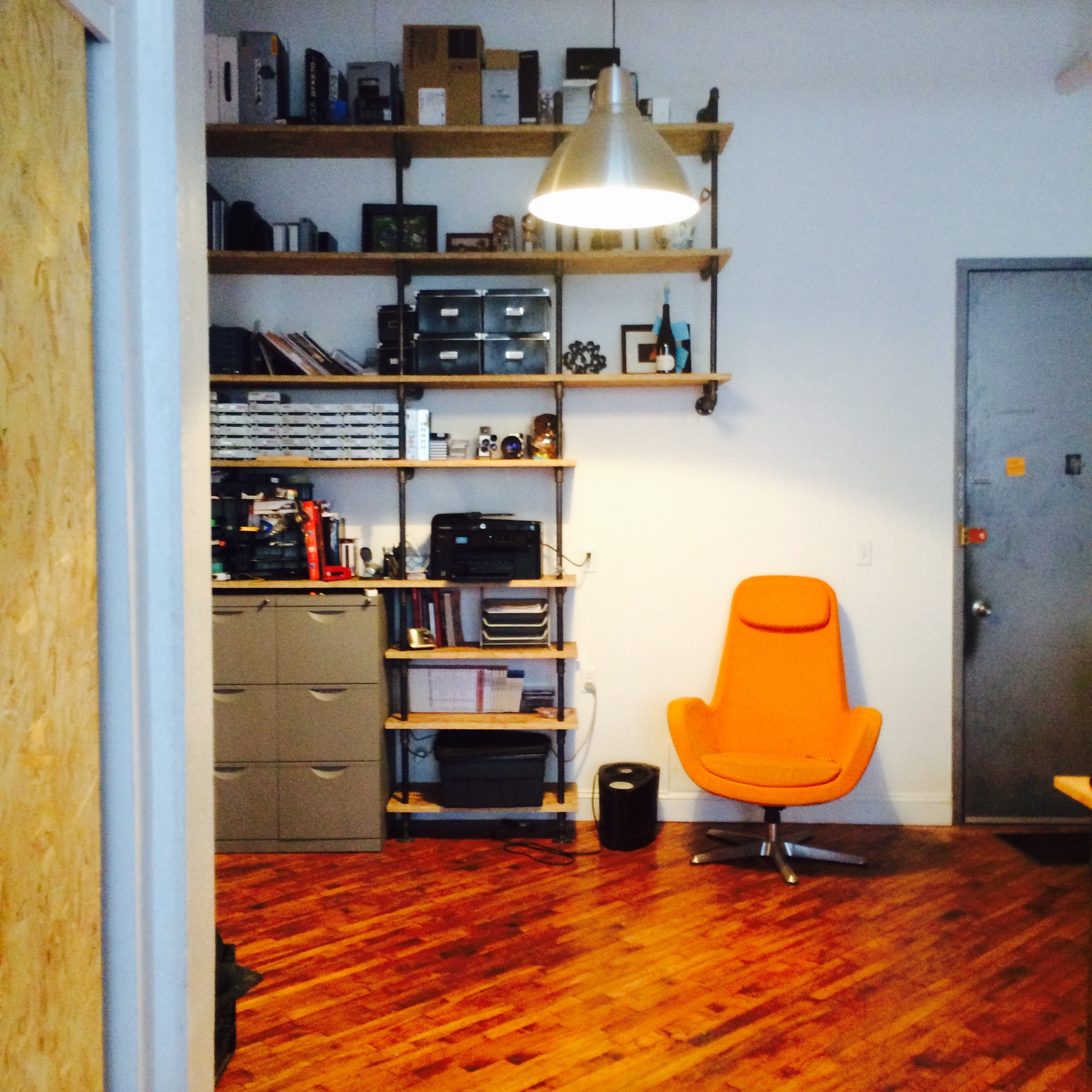 Desks available at Rota6 Studio