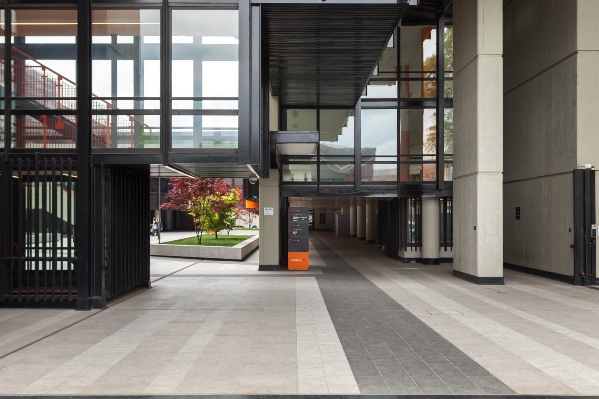 Lavora a modo tuo in un ufficio dedicato per 3