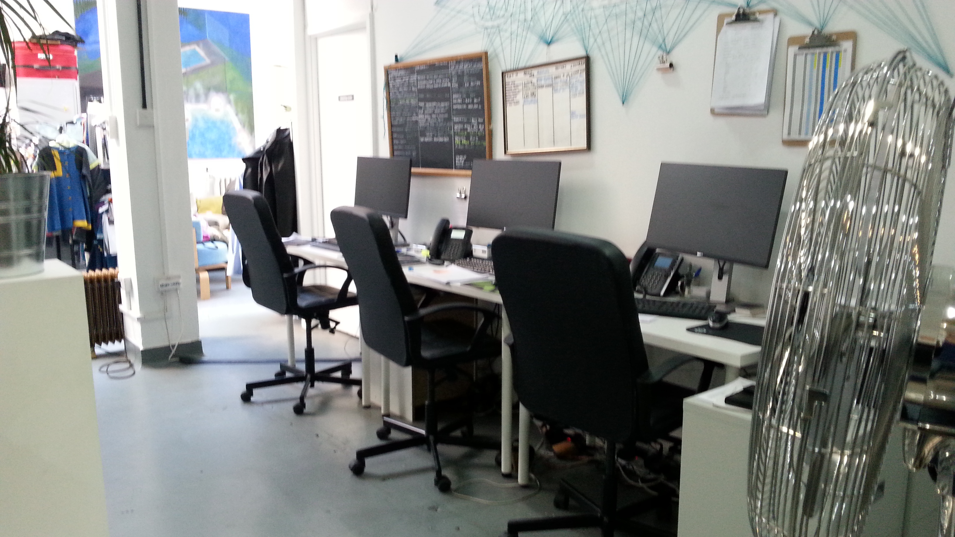 Desk Address - LARGE DESKS Desk Address - LARGE DESKS