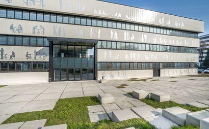 Lavora a modo tuo in un ufficio dedicato per 5 Lavora a modo tuo in un ufficio dedicato per 5