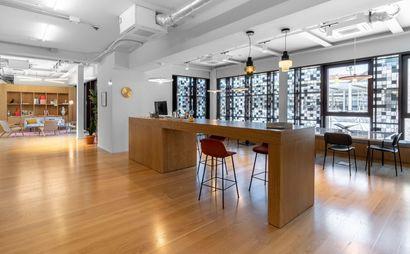 Un ambiente di lavoro su misura per 3 Un ambiente di lavoro su misura per 3