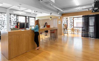 Tutti i vantaggi del coworking con una scrivania dedicata Tutti i vantaggi del coworking con una scrivania dedicata