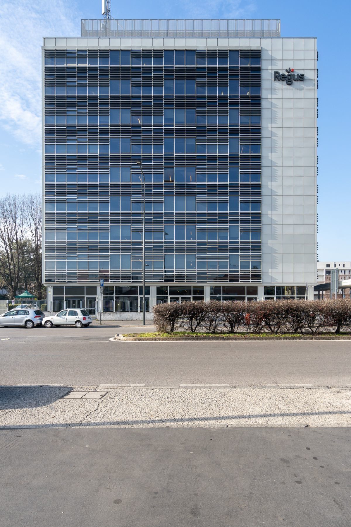 Lavora a modo tuo in un ufficio dedicato per 5