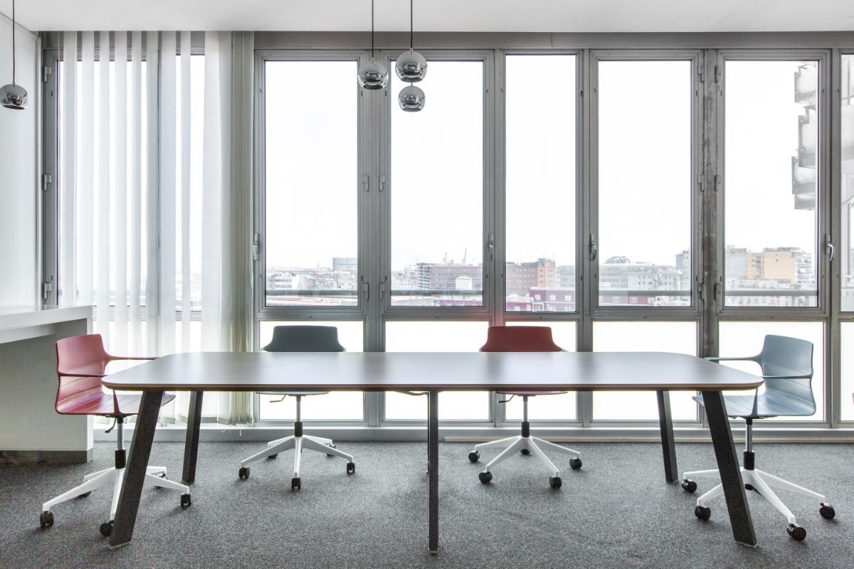 Lavora a modo tuo in un ufficio dedicato per 3