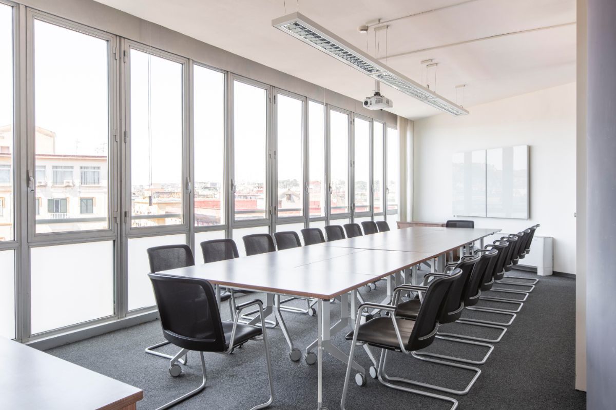 Lavora a modo tuo in un ufficio dedicato per 5