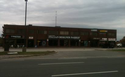 office or conference room Hw 7 Vaughan or Yonge & 401 office or conference room Hw 7 Vaughan or Yonge & 401