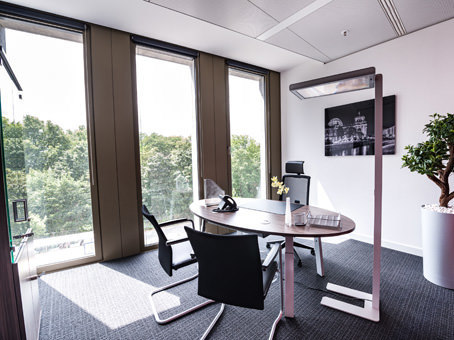 Ihr Privatbüro für 5-6 Personen - Berlin Am Kanzleramt Ihr Privatbüro für 5-6 Personen - Berlin Am Kanzleramt