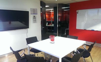 Co-working Desks & Office space Co-working Desks & Office space