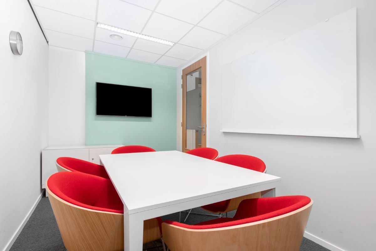 Work your way in een privékantoor voor drie