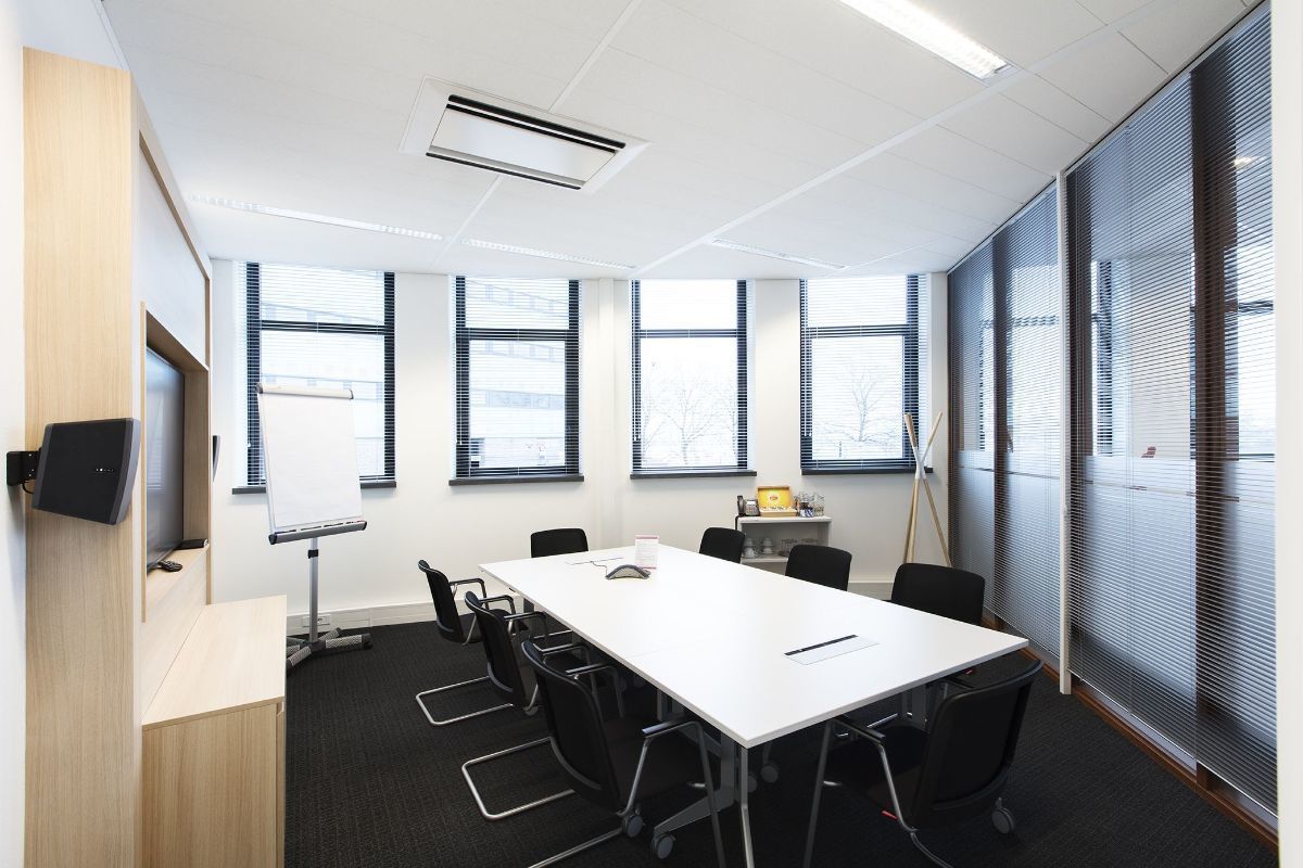 Work your way in een privékantoor voor vijf