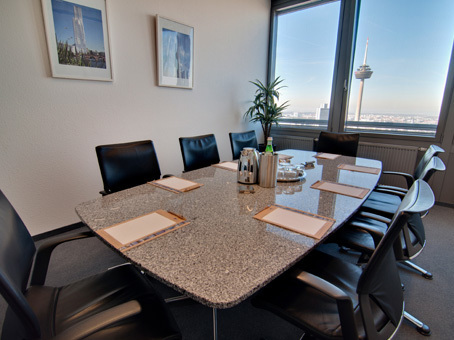 Ihre Business Lounge Platinum - Köln KölnTurm