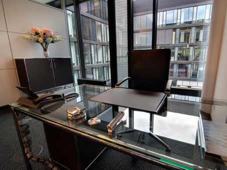 Ihr Privatbüro für 5-6 Personen - München Maximilianstraße 13 Ihr Privatbüro für 5-6 Personen - München Maximilianstraße 13