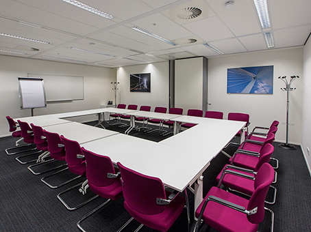 Work your way in een privékantoor voor drie