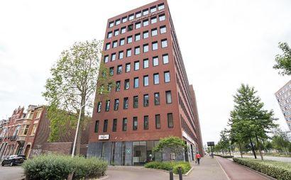 Werk vanaf een professionele werkplek bij u in de buurt