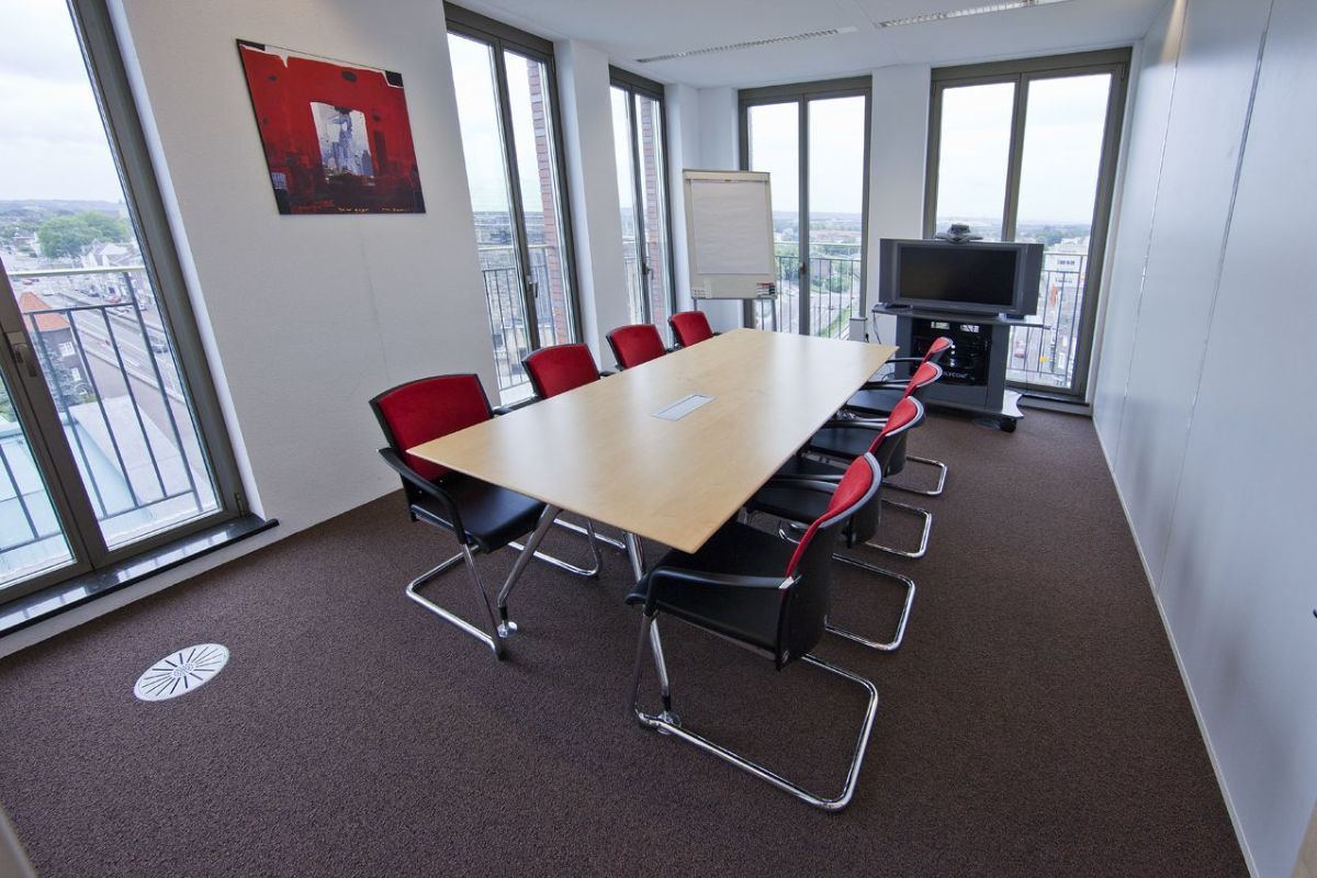 Work your way in een privékantoor voor vijf