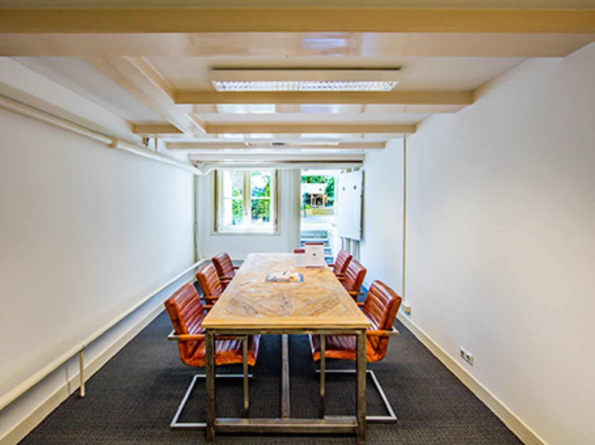 Work your way in een privékantoor voor vijf