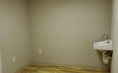 Hair Stylist Rooms for $1200 a month (Downtown Silver Spring, MD) Hair Stylist Rooms for $1200 a month (Downtown Silver Spring, MD)