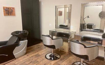Beatiful Salon stations for rent ready to use. Beatiful Salon stations for rent ready to use.