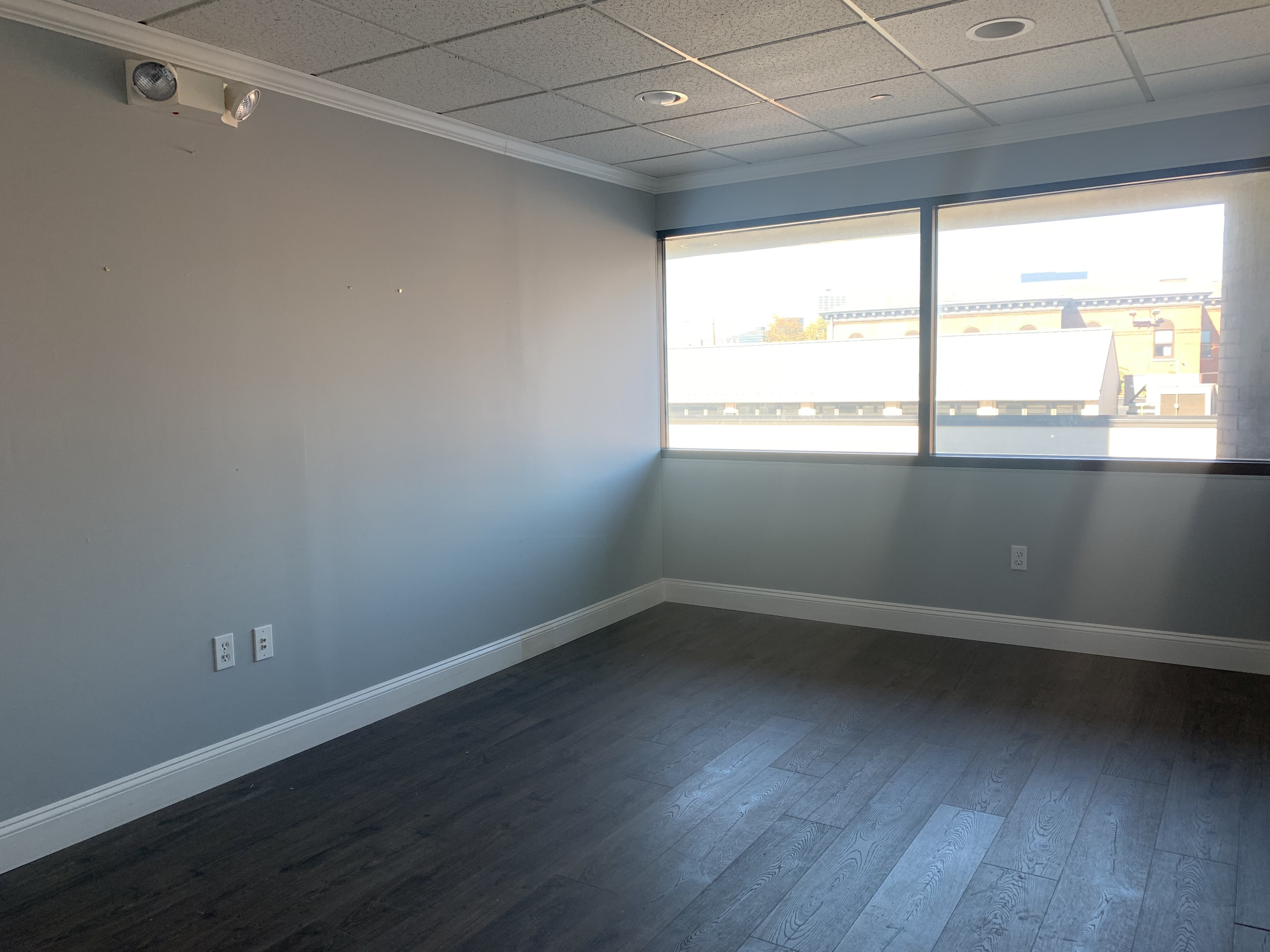 Wilson Towers -Private Office Suites 