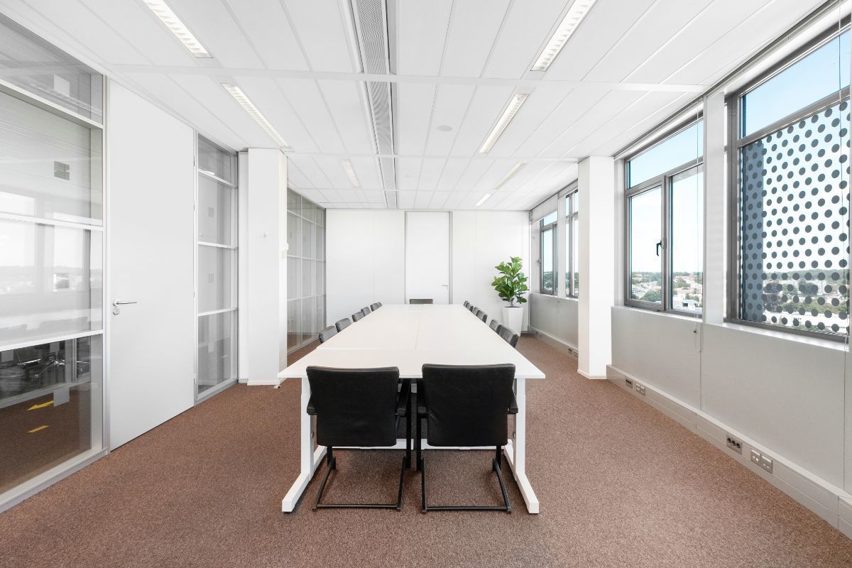 Work your way in een privékantoor voor drie