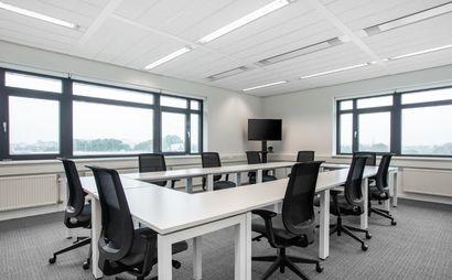 Kant-en-klare kantoorruimte voor een groeiend team van maximaal 10 personen Kant-en-klare kantoorruimte voor een groeiend team van maximaal 10 personen