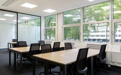 Kant-en-klare kantoorruimte voor een groeiend team van maximaal 10 personen Kant-en-klare kantoorruimte voor een groeiend team van maximaal 10 personen