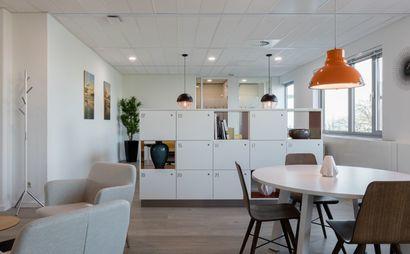 Kant-en-klare kantoorruimte voor een groeiend team van maximaal 10 personen Kant-en-klare kantoorruimte voor een groeiend team van maximaal 10 personen