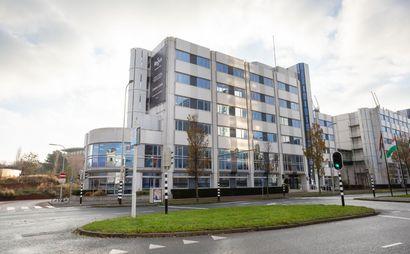 Kant-en-klare kantoorruimte voor een groeiend team van maximaal 10 personen Kant-en-klare kantoorruimte voor een groeiend team van maximaal 10 personen