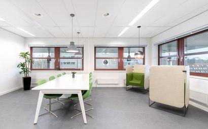 Kant-en-klare kantoorruimte voor een groeiend team van maximaal 10 personen Kant-en-klare kantoorruimte voor een groeiend team van maximaal 10 personen