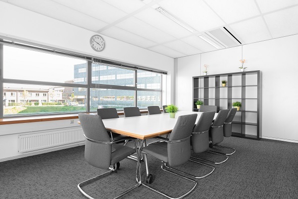 Work your way in een privékantoor voor drie