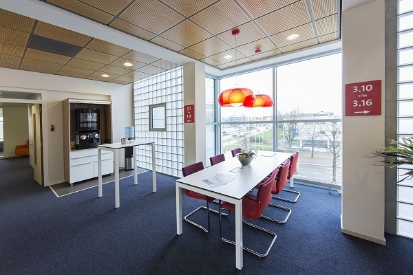 Toegang tot een inspirerende coworkingruimte in de buurt Toegang tot een inspirerende coworkingruimte in de buurt