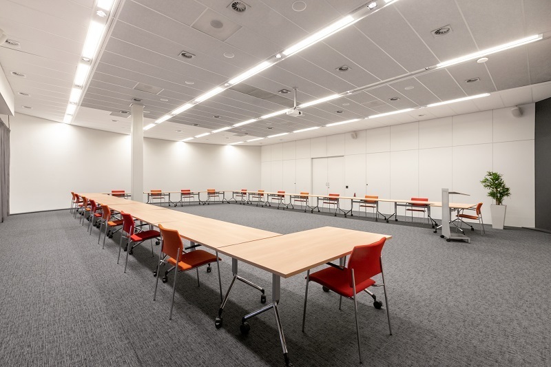 Kant-en-klare kantoorruimte voor een groeiend team van maximaal 10 personen Kant-en-klare kantoorruimte voor een groeiend team van maximaal 10 personen