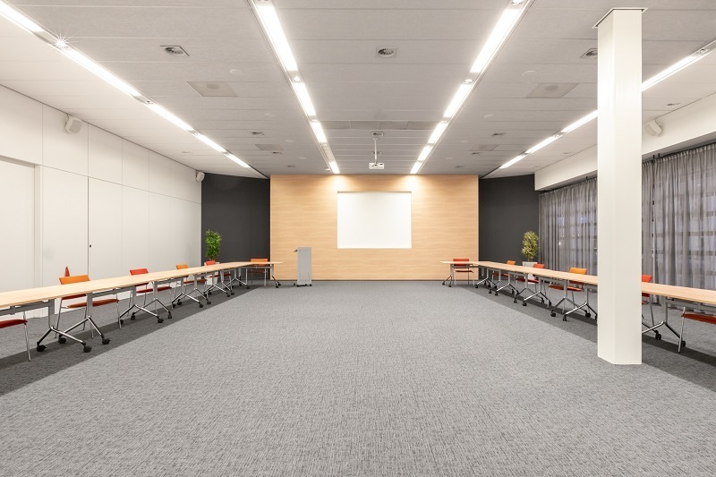 Kant-en-klare kantoorruimte voor een groeiend team van maximaal 10 personen Kant-en-klare kantoorruimte voor een groeiend team van maximaal 10 personen