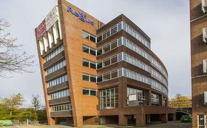 Kant-en-klare kantoorruimte voor een groeiend team van maximaal 10 personen Kant-en-klare kantoorruimte voor een groeiend team van maximaal 10 personen