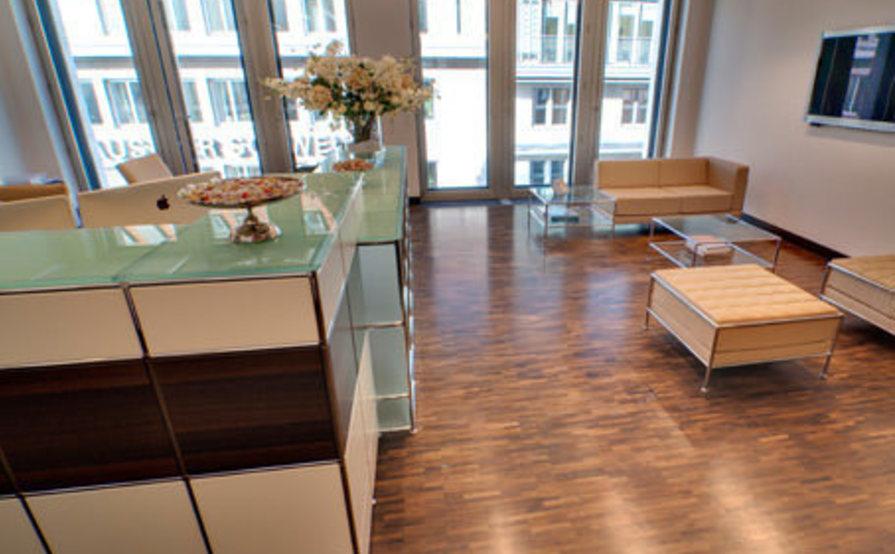 Ihr Privatbüro für 3-4 Personen - Berlin Friedrichstraße 88 Ihr Privatbüro für 3-4 Personen - Berlin Friedrichstraße 88