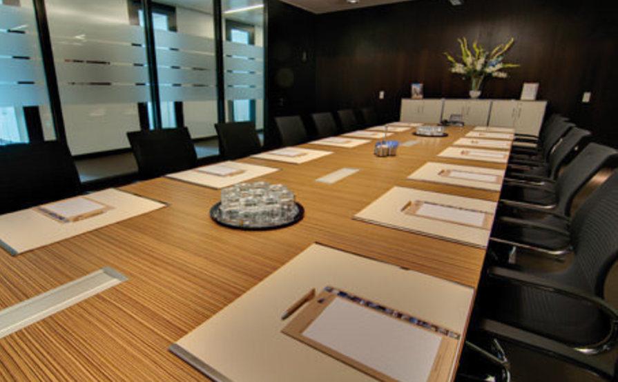Ihr Privatbüro für 3-4 Personen - Berlin Friedrichstraße 88 Ihr Privatbüro für 3-4 Personen - Berlin Friedrichstraße 88