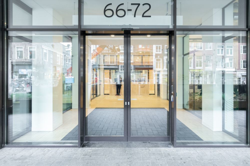 Een perfect formaat kantooromgeving voor drie Een perfect formaat kantooromgeving voor drie